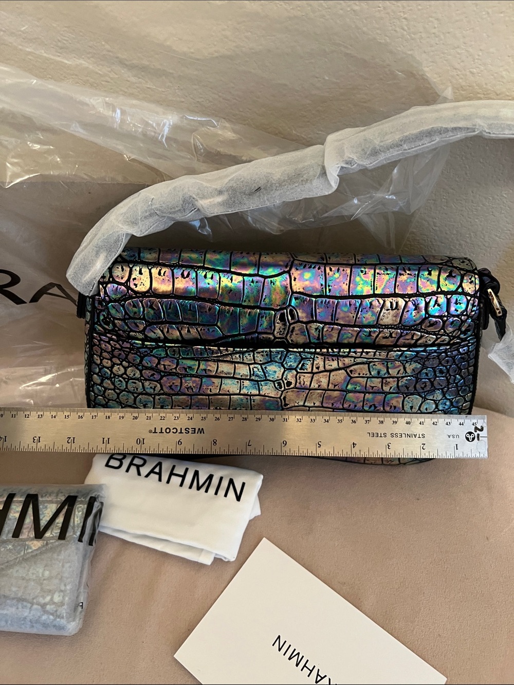 Brahmin Black Galexia Veronica wallet - Picture 7 of 9